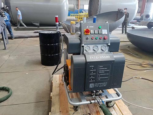 聚脲噴涂鋼管防腐(圖2) H5600聚脲噴涂鋼管防腐噴涂機(jī)