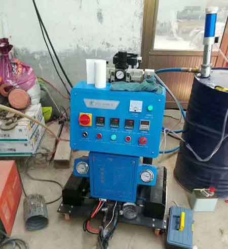 小型聚氨酯灌注發(fā)泡機(jī)器 多少錢(圖2) Q2600D小型聚氨酯灌注發(fā)泡機(jī)器