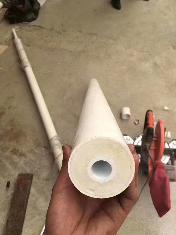 聚氨酯管材發(fā)泡機(jī) 澆注填充功能(圖1) 聚氨酯管材發(fā)泡機(jī)澆注填充案例